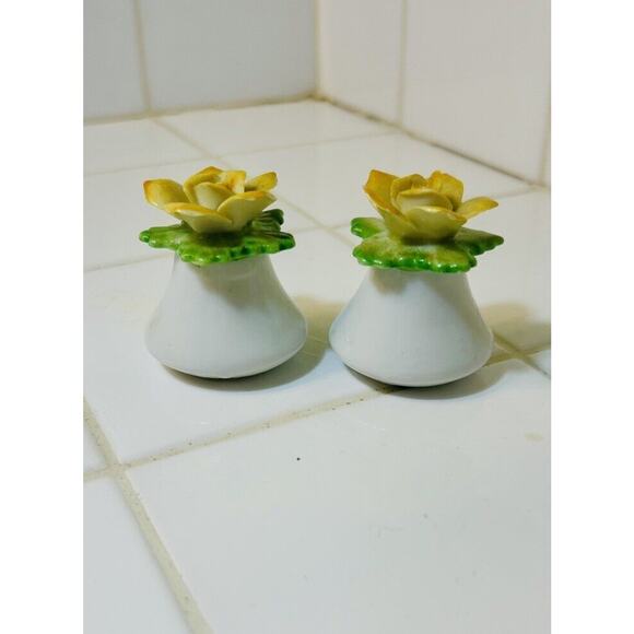 Vintage‎ Aynsley Fine Bone China Floral Salt And Pepper Shaker Japan HandPainted - Picture 5 of 5